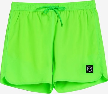 Bershka Plavecké šortky – zelená: přední strana