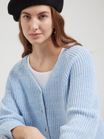 s.Oliver Strickjacke in Blau