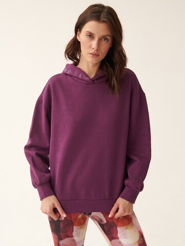 Sweat-shirt 'Gorati' TATUUM en violet : devant