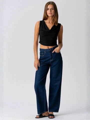 It's May Overdel ' Dahlia ' i sort