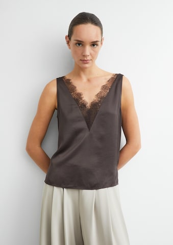 COMMA Top in Bruin: voorkant
