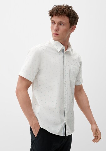 s.Oliver - Ajuste regular Camisa en blanco: frente