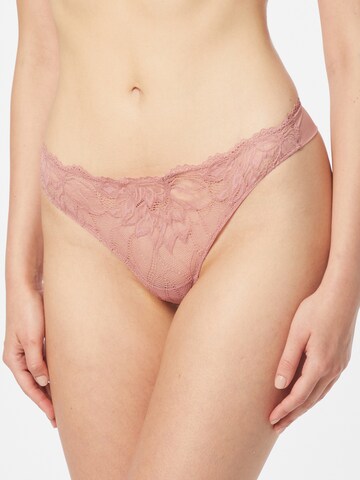 Calvin Klein - Tanga en rojo: frente