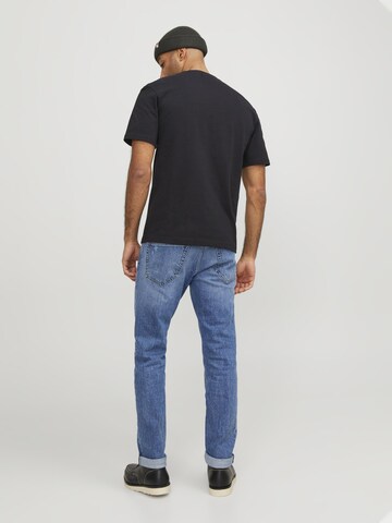 R.D.D. ROYAL DENIM DIVISION Slim fit Jeans in Blue