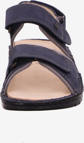 Finn Comfort Sandale in Blau