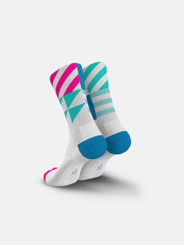 INCYLENCE Athletic Socks in Pink