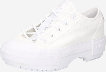Sneaker bassa 'Nizza Trek Low' di ADIDAS ORIGINALS in bianco: frontale