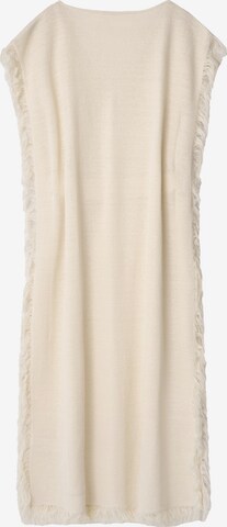 Robe Adolfo Dominguez en beige