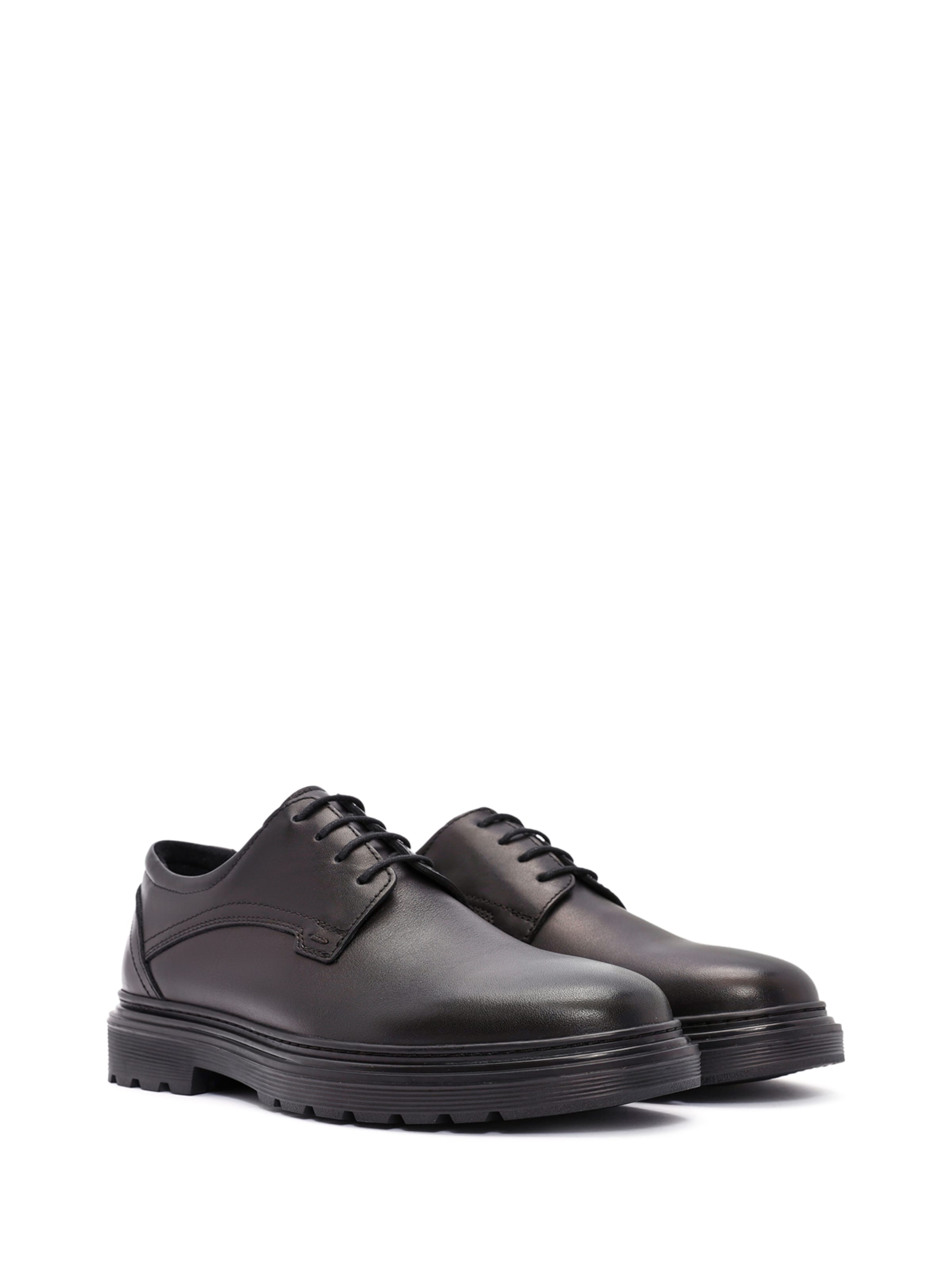 Derimod Lace-up shoe in Black