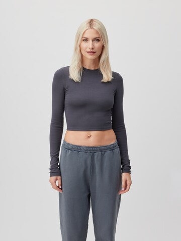 Tricou 'Gwen' de la LeGer by Lena Gercke pe gri: față