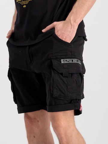 ALPHA INDUSTRIES Regular Shorts 'Crew' in Schwarz