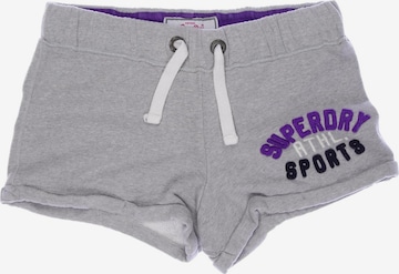 Superdry Shorts in M in Grey: front