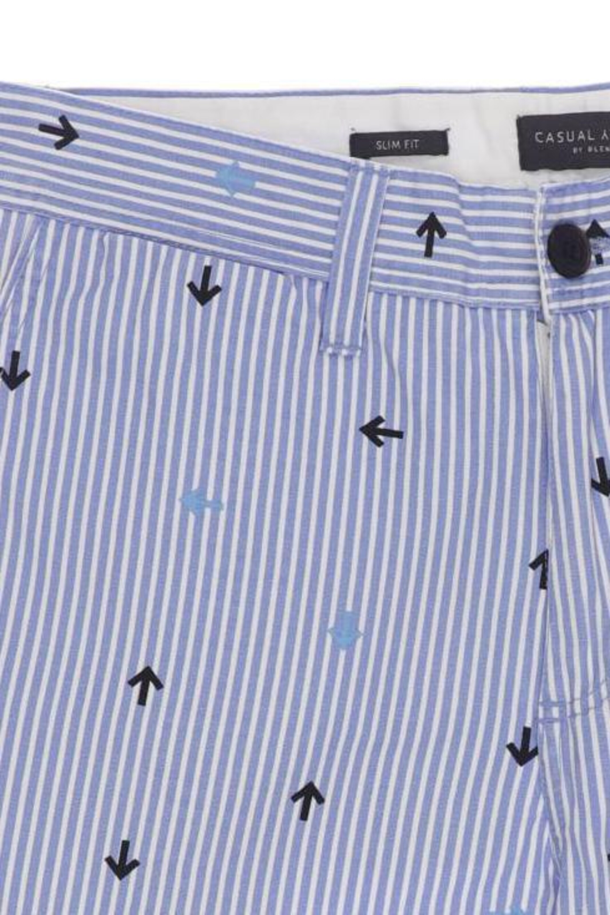 Casual Friday Shorts in 30 in Blue