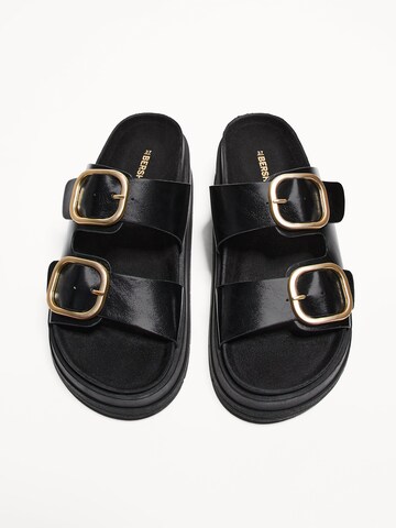 Zoccoletto di Bershka in nero