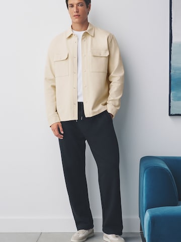 Coupe regular Chemise Next en beige