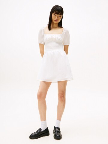 Tommy Jeans Summer dress in White: front