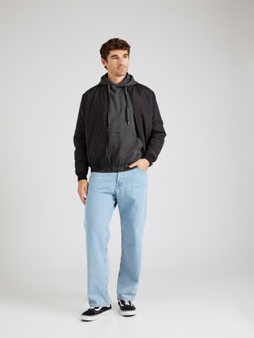 Sweat-shirt Redefined Rebel en noir