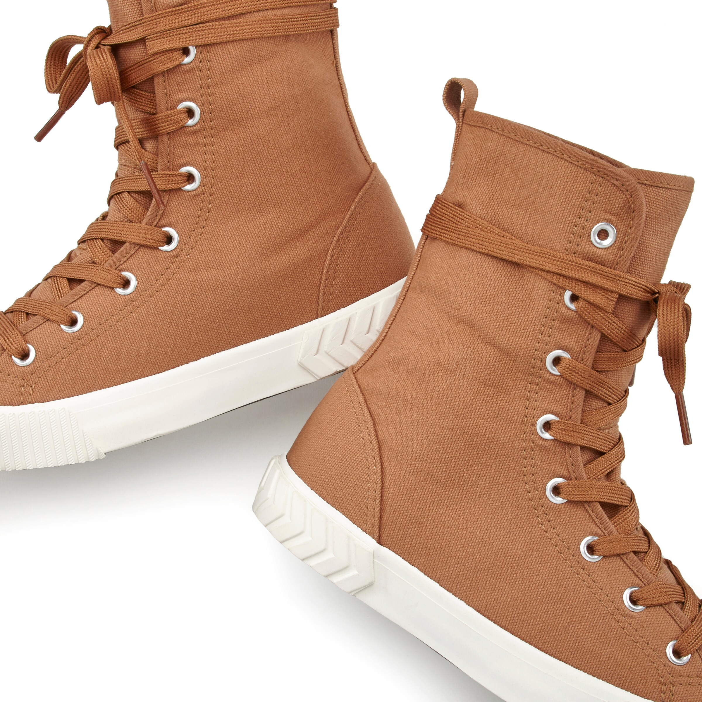 LASCANA Sneaker high i beige