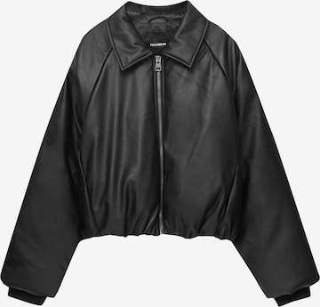 Pull&Bear Přechodná bunda – černá: přední strana