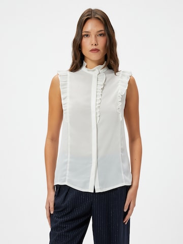Koton Blouse in White: front