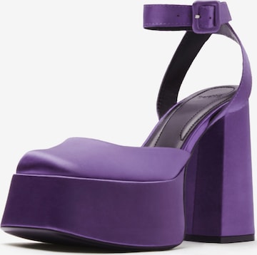 Escarpins Bershka en violet : devant