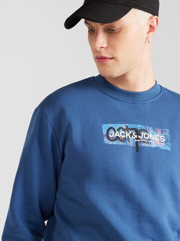 JACK & JONES Sweatshirt in Blauw