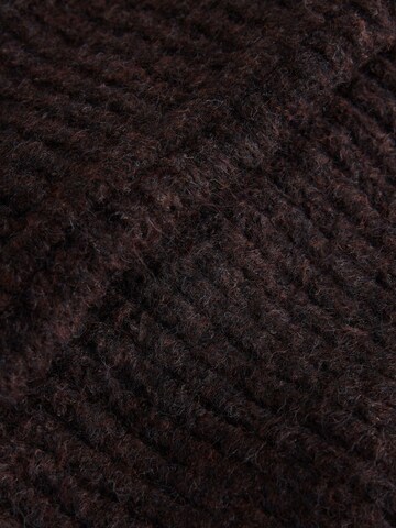Bonnet self. en marron