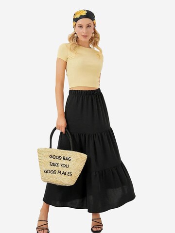 Bigdart Skirt in Black