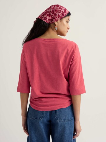 Tricou 'Tremayne Quay' de la Seasalt Cornwall pe roz