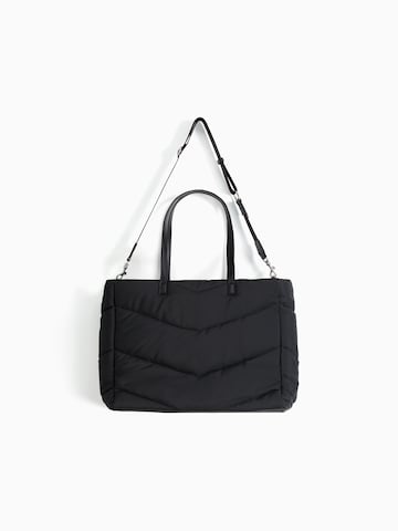 Bershka Shopper in Schwarz