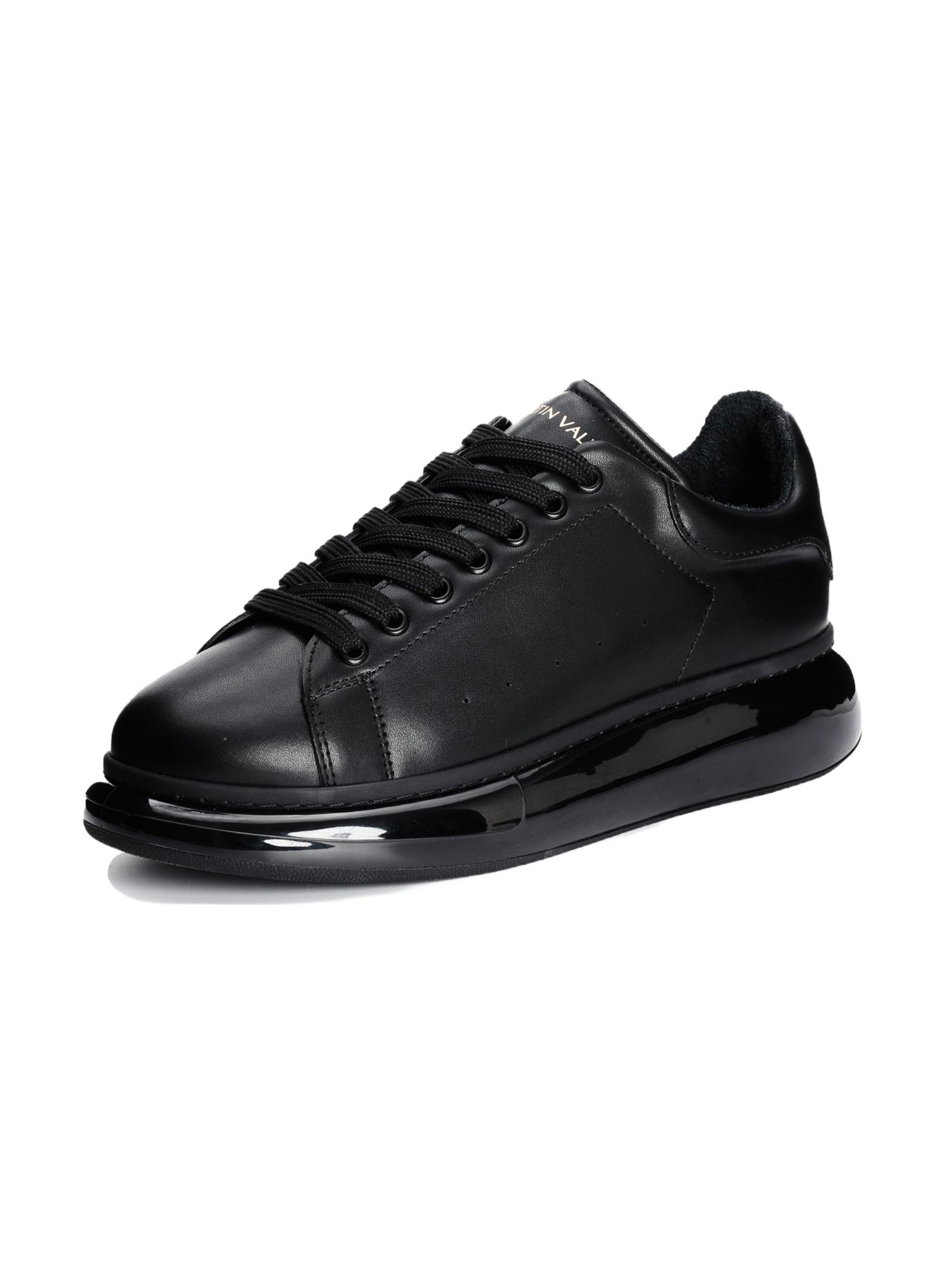 MARTIN VALEN Sneakers laag in Zwart: voorkant