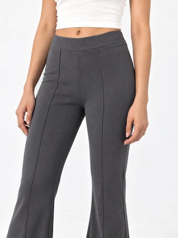 Lady Bersan Trousers 'Jogginghose' in Grey