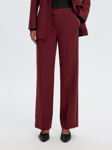 Pantalon à plis 'SLFRita' SELECTED en rouge : devant