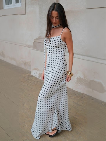 Rochie ' Bellagio ' de la ITS MAY pe negru: lateral