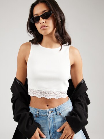 ABOUT YOU Top 'Tenea' in Black: front