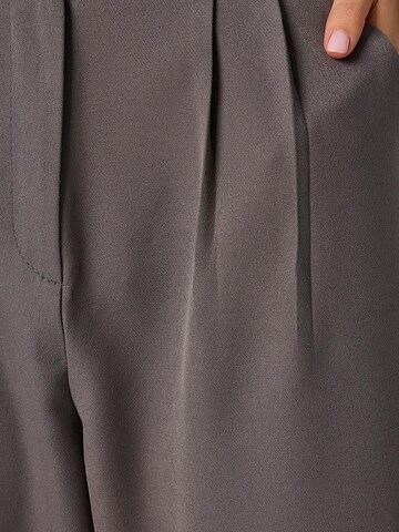 Wide Leg Pantalon à pince Happiness İstanbul en gris