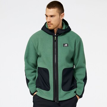 new balance Outdoor jacket in Green: front