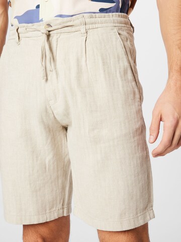 regular Pantaloni con pieghe di Lindbergh in beige