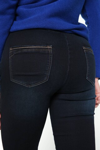 Cassis Slim fit Jeans in Blue