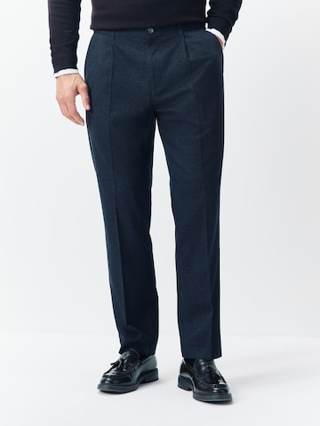 Next Regular Hose in Blau: Vorderseite