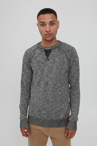 !Solid Sweater 'Thian' in Grey: front