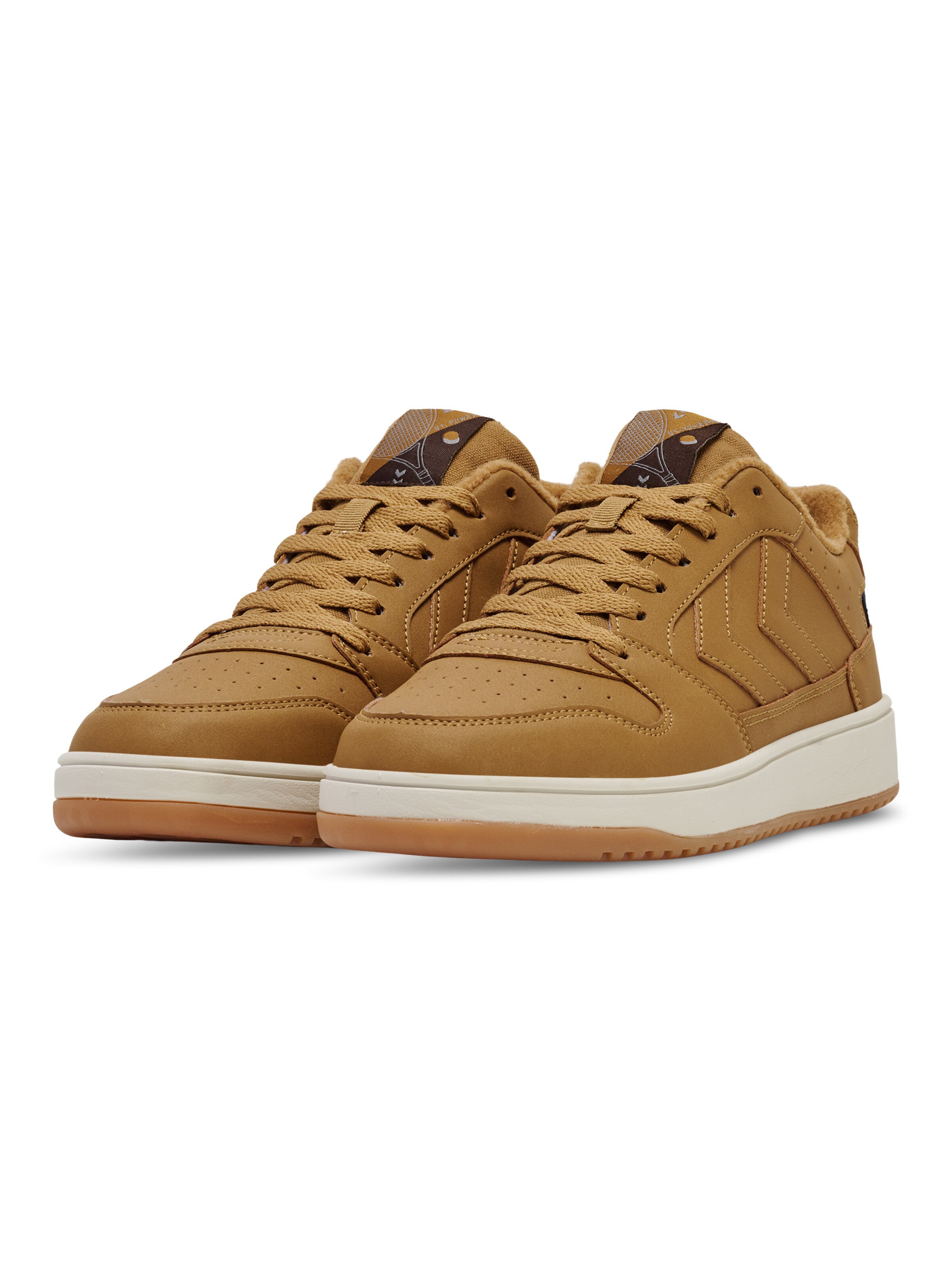 Hummel Sneaker 'ST Power Play' in Braun