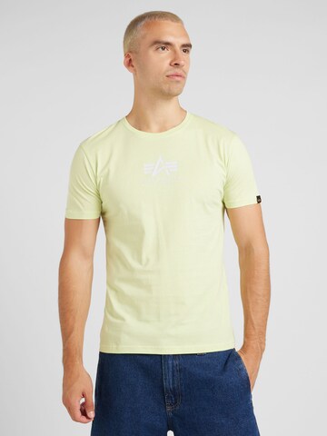 ALPHA INDUSTRIES Shirt in Groen: voorkant