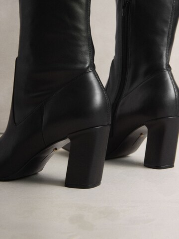 Next Stiefel in Schwarz