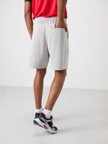 Regular Pantalon de sport Tommy Life en gris