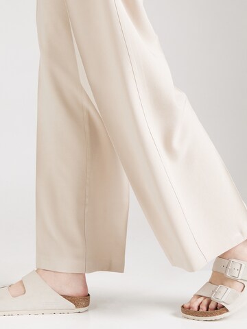 Tally Weijl Loose fit Pleat-front trousers in Beige