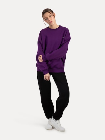 Smilodox Sweatshirt 'Riven' in Lila