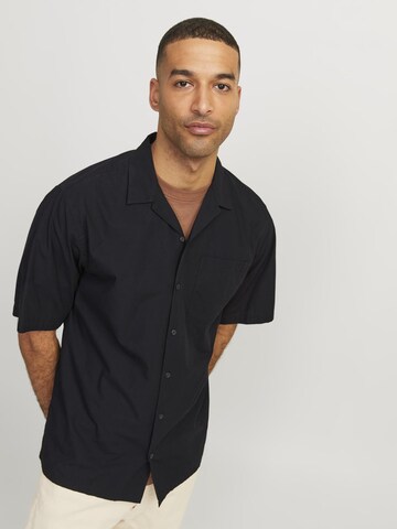 R.D.D. ROYAL DENIM DIVISION Regular fit Button Up Shirt in Black