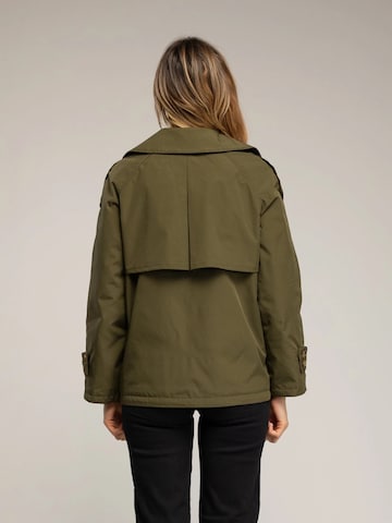 Tantra Between-Season Jacket in Green