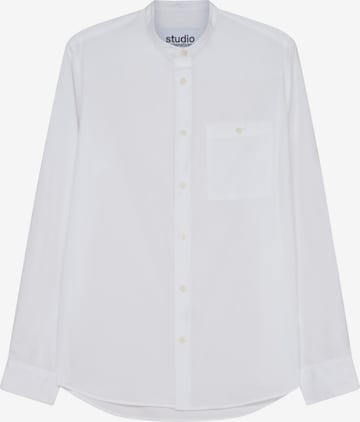 Studio Seidensticker Button Up Shirt in White: front
